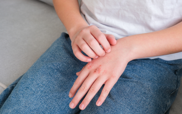 nước rửa tay cho da nhạy cảm