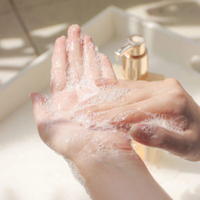 sữa tắm sạch khuẩn